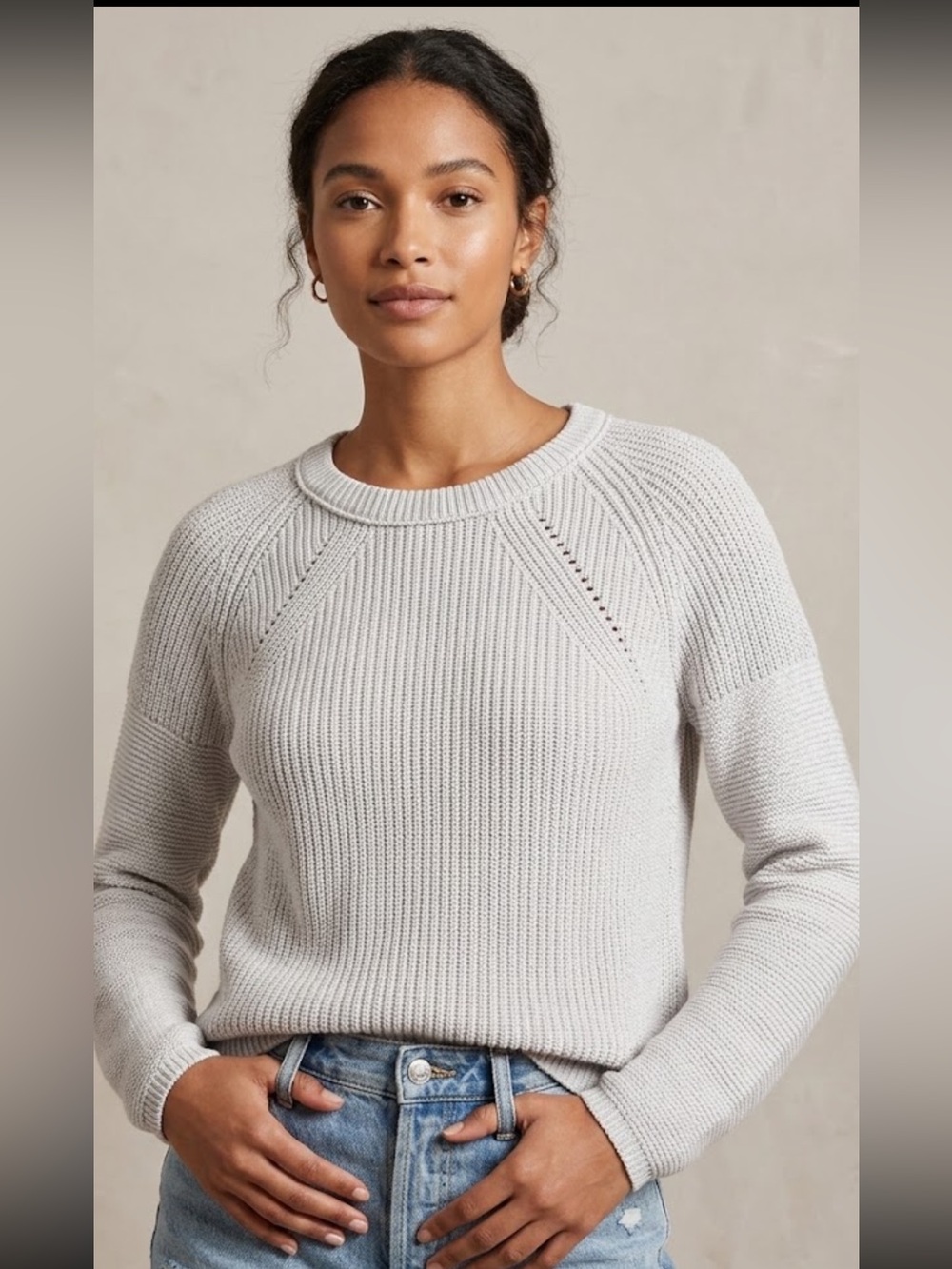 Velvet by Graham & Spencer for Bloomingdale’s Light Gray Ribbed Crewneck Sweater
